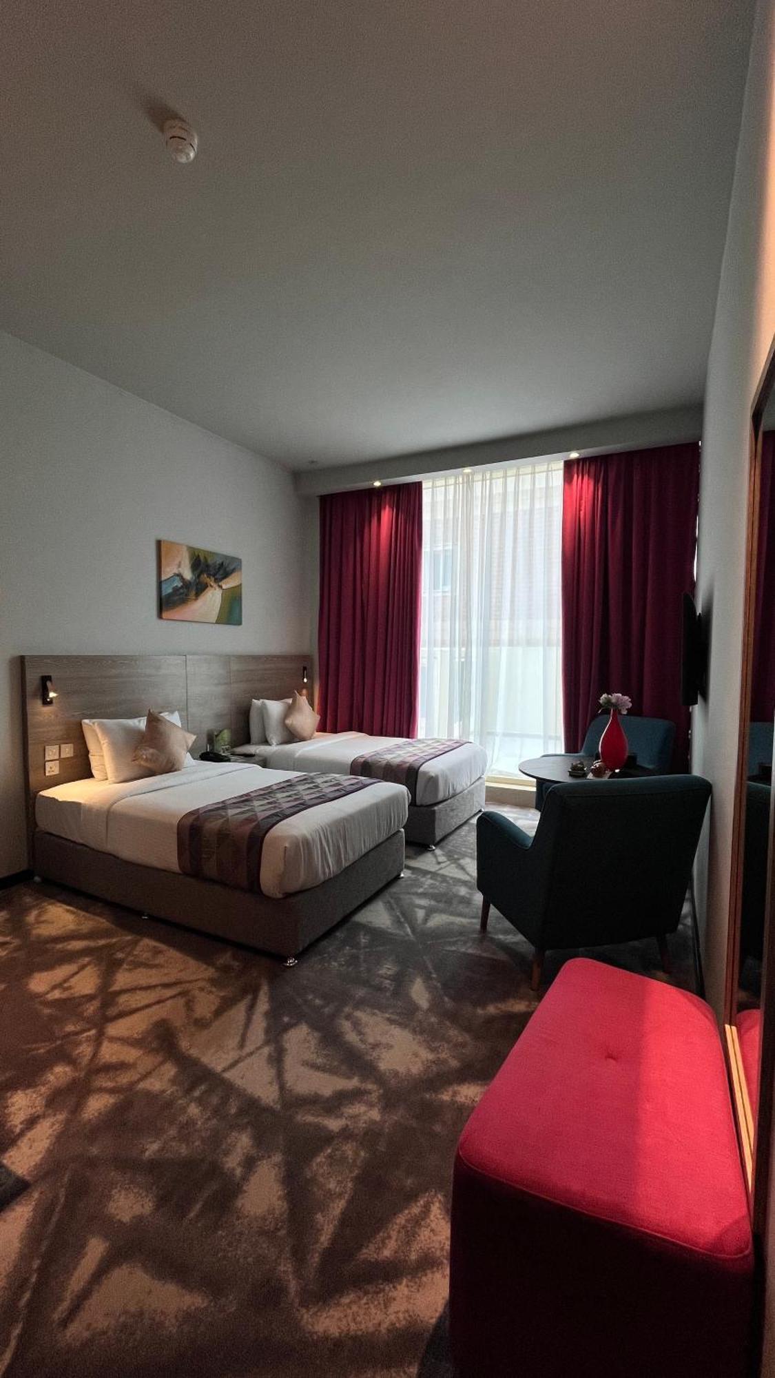 Fortune Atrium Hotel Dubai Eksteriør billede